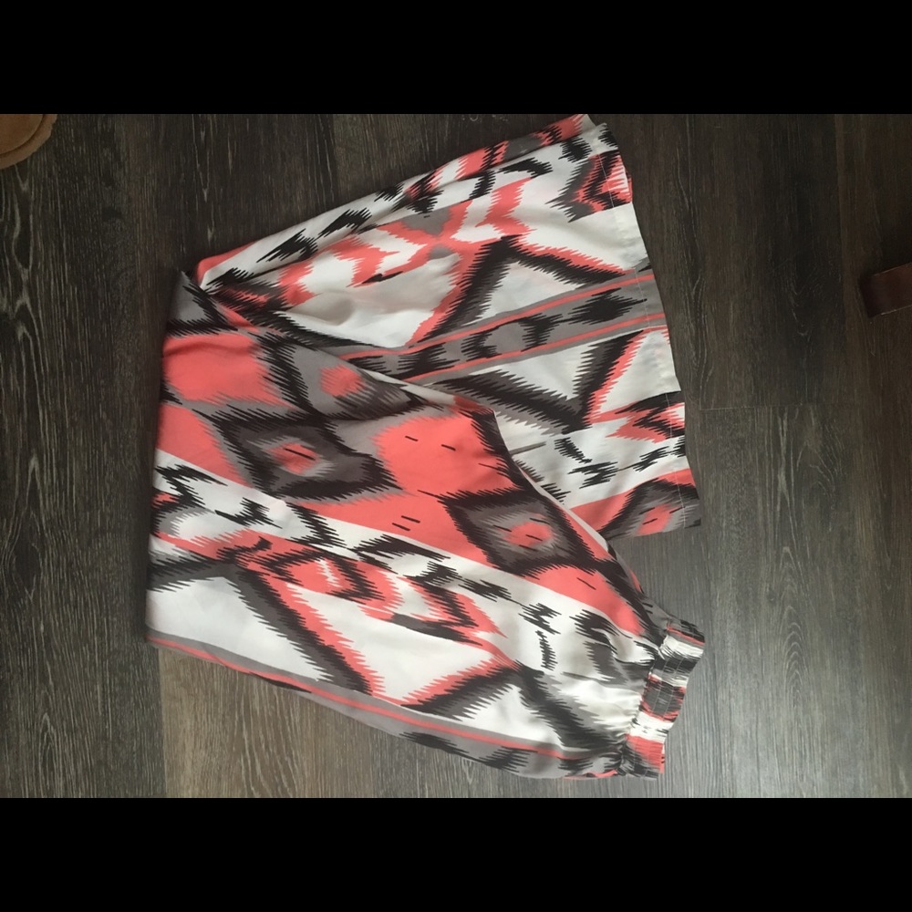 Wide leg pants